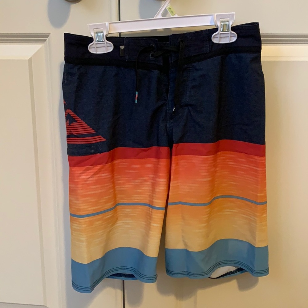 Men’s/boy Quicksilver board short